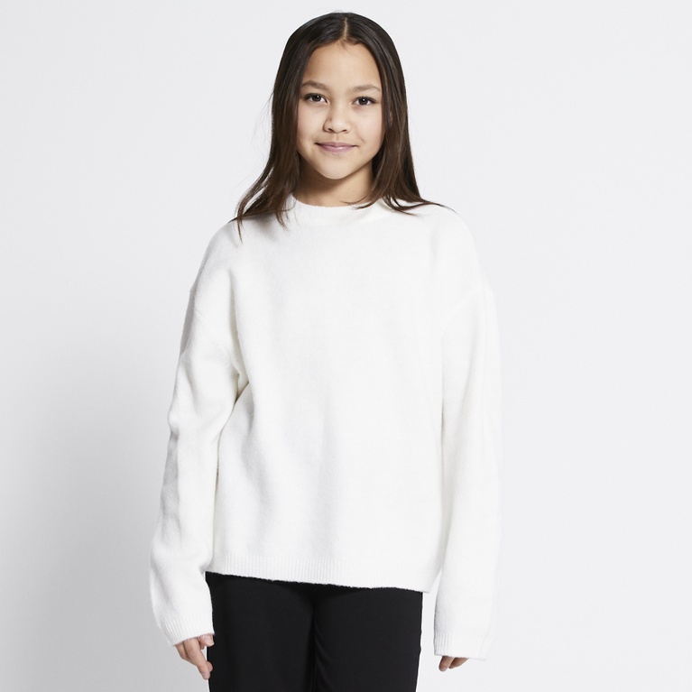 Basic knit sweater "Signe star" Off white